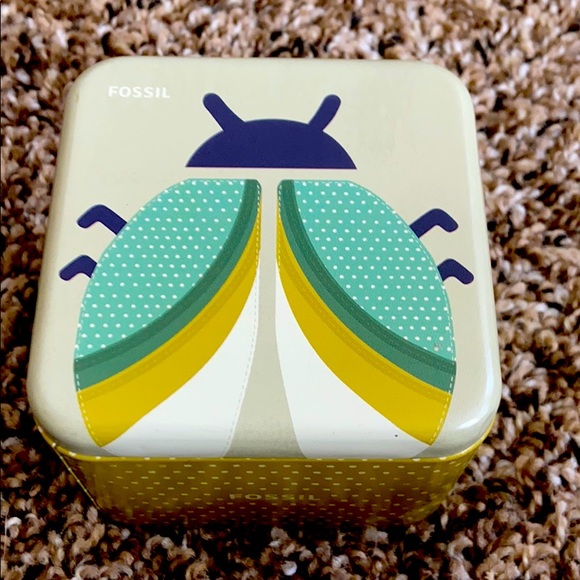 Pink Fossil Watch - Picture 4 of 6